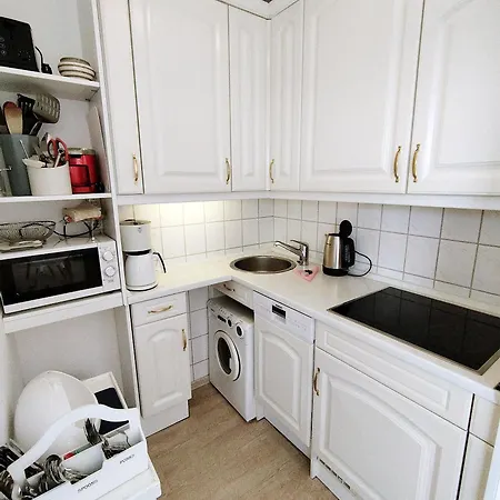 N07-012 * Heiligenhafen